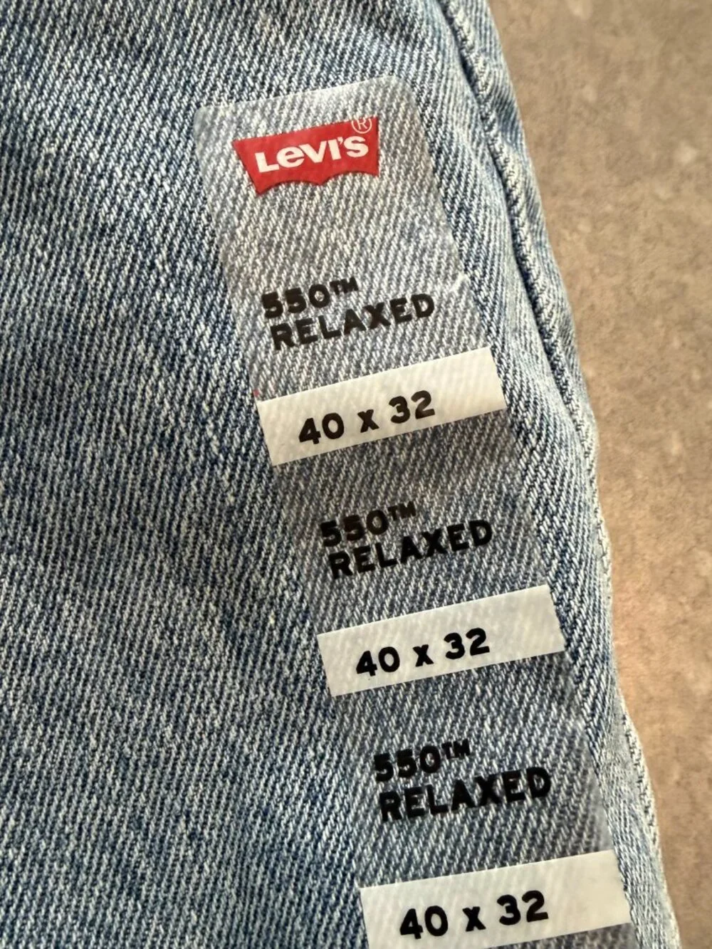 Levis levi 550